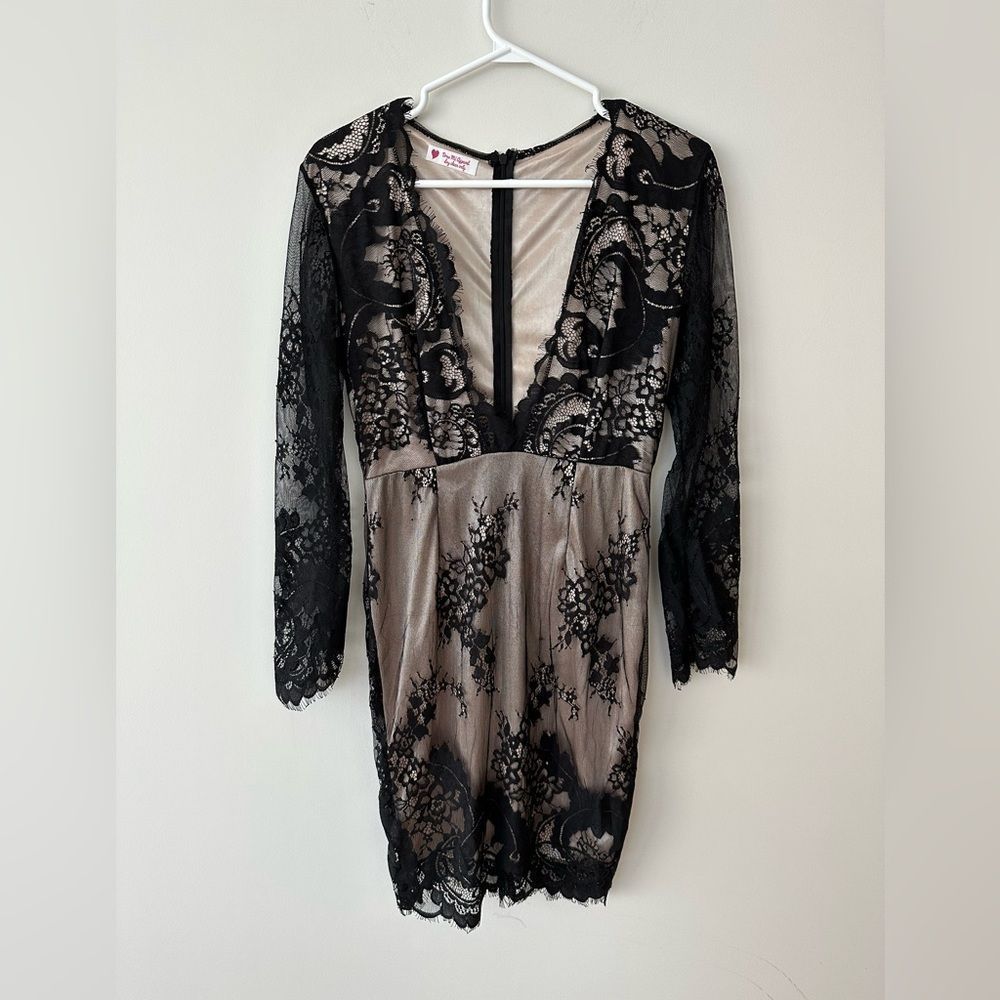 Lace black dress size medium